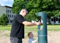 Šalčininkuose ir Eišiškėse jau galima atsigaivinti vandens kolonėlėse