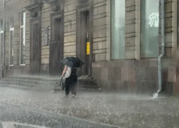 Sostinė ruošiasi gausiai liūčiai: budės papildomos pajėgos